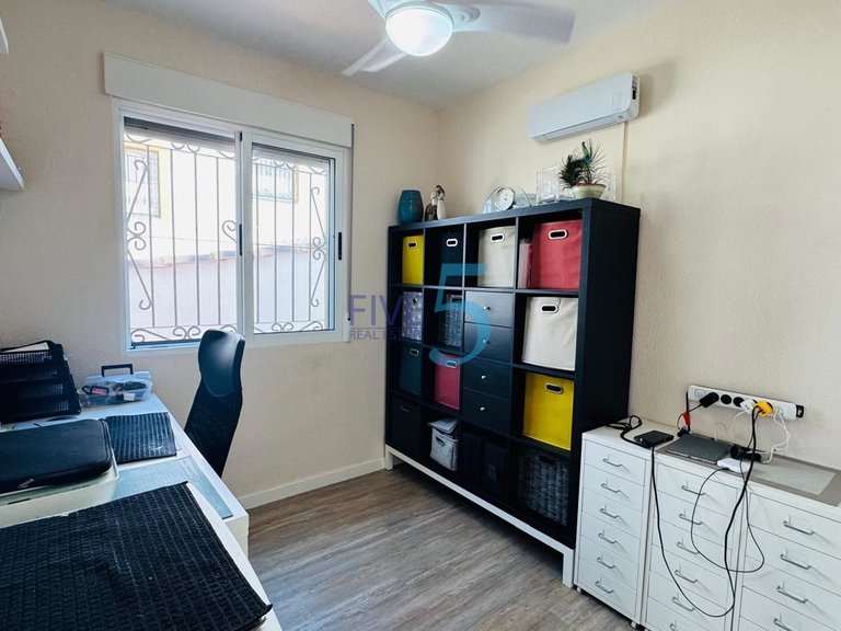 Villa for Sale in Alicante, Valencia 10