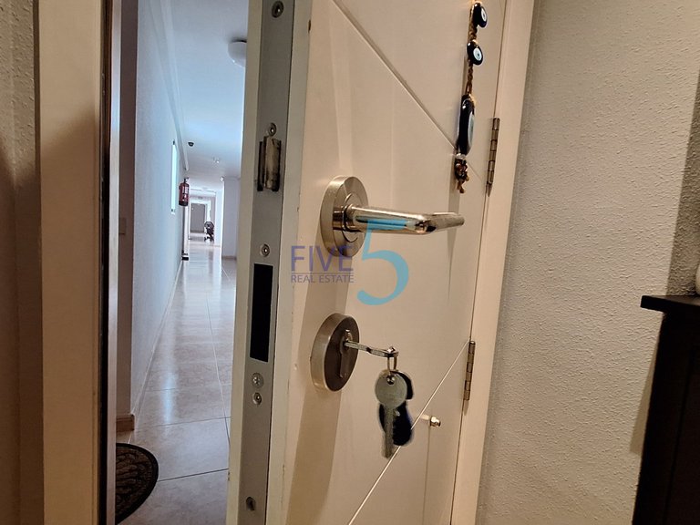 Apartment for Sale in Alicante, Valencia 26