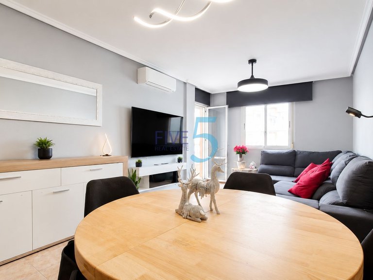 Apartment for Sale in Alicante, Valencia 5