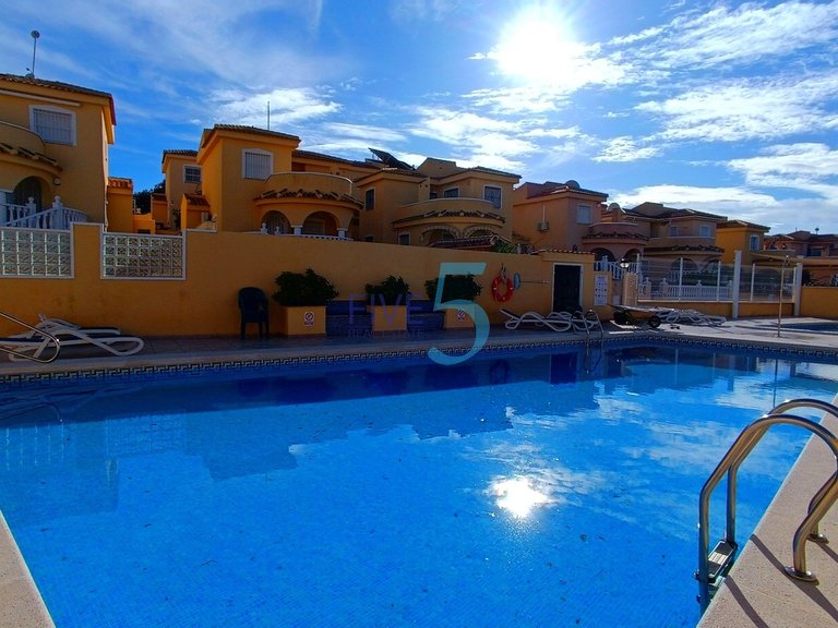 Villa for Sale in Alicante, Valencia 25