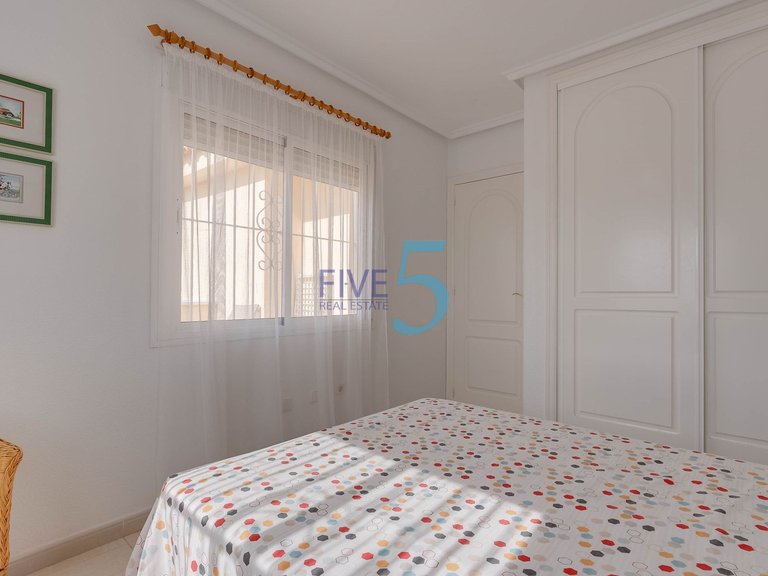 Villa for Sale in Alicante, Valencia 15