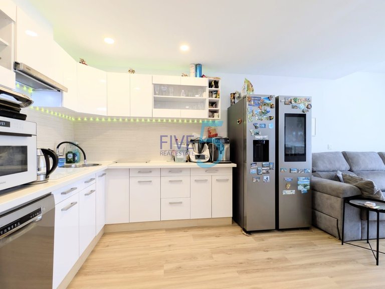 Penthouse for Sale in Alicante, Valencia 12