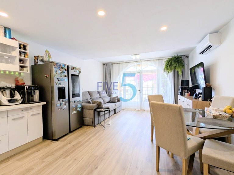 Penthouse for Sale in Alicante, Valencia 11