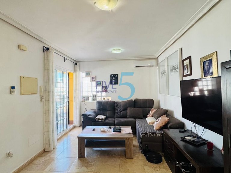 Apartment for Sale in Alicante, Valencia 8
