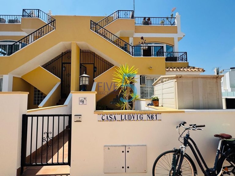 Apartment for Sale in Alicante, Valencia 26