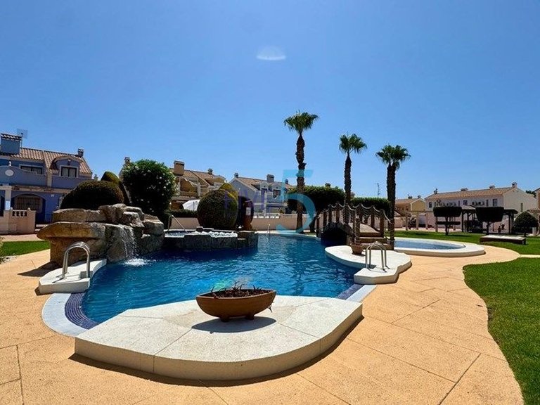 Apartment for Sale in Alicante, Valencia 19