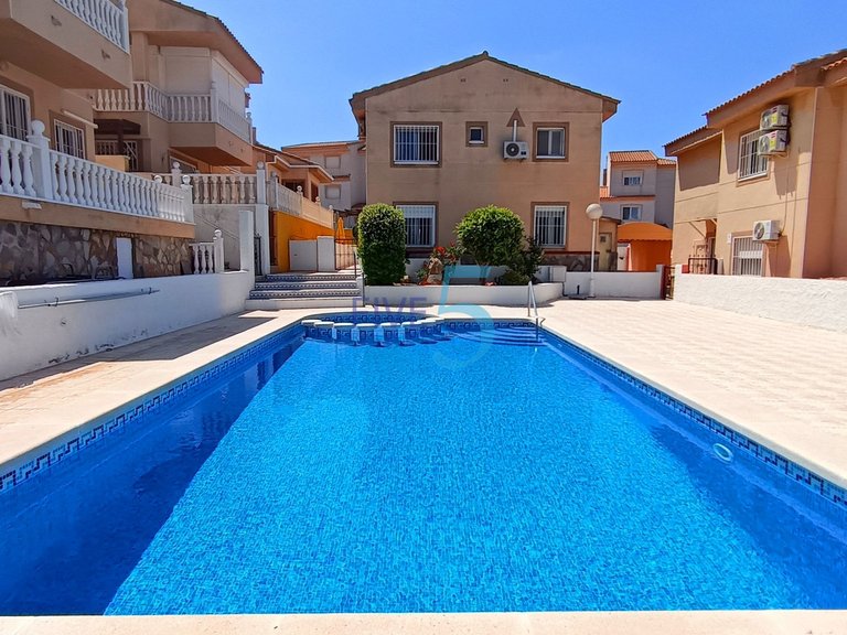 Villa for Sale in Alicante, Valencia 4