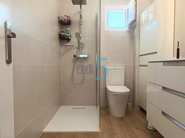 Villa for Sale in Alicante, Valencia 17
