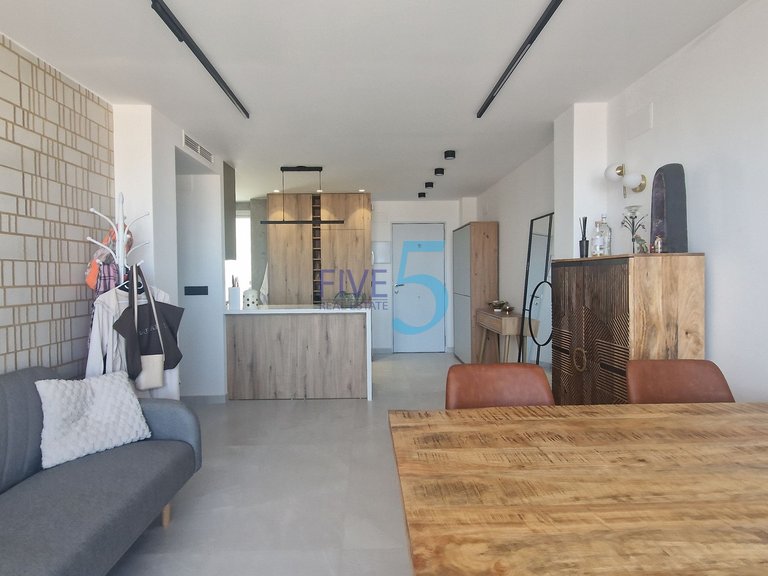 Apartment for Sale in Alicante, Valencia 3