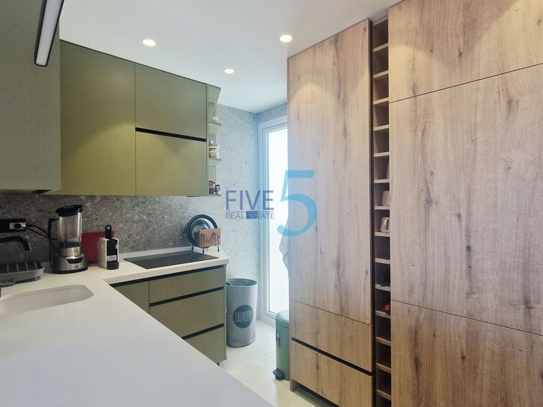 Apartment for Sale in Alicante, Valencia 10