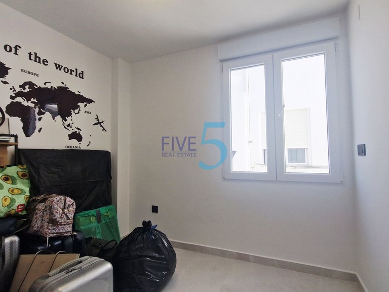 Apartment for Sale in Alicante, Valencia 18