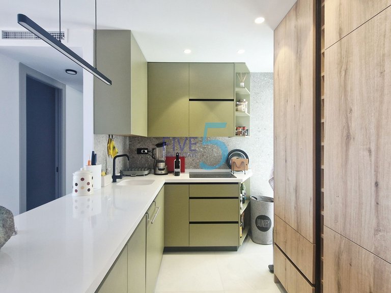 Apartment for Sale in Alicante, Valencia 11
