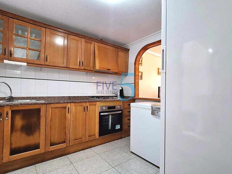 Apartment for Sale in Alicante, Valencia 12