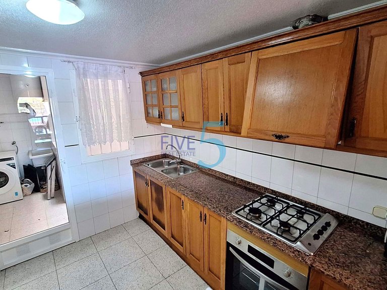 Apartment for Sale in Alicante, Valencia 5