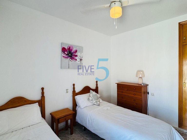 Villa for Sale in Alicante, Valencia 12