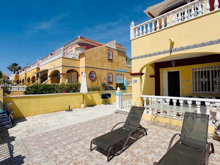 Villa for Sale in Alicante, Valencia 25