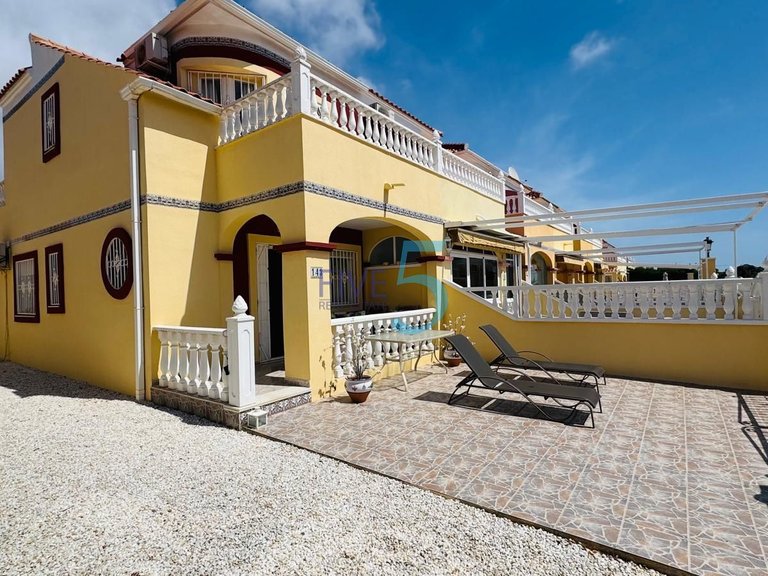 Villa for Sale in Alicante, Valencia 26