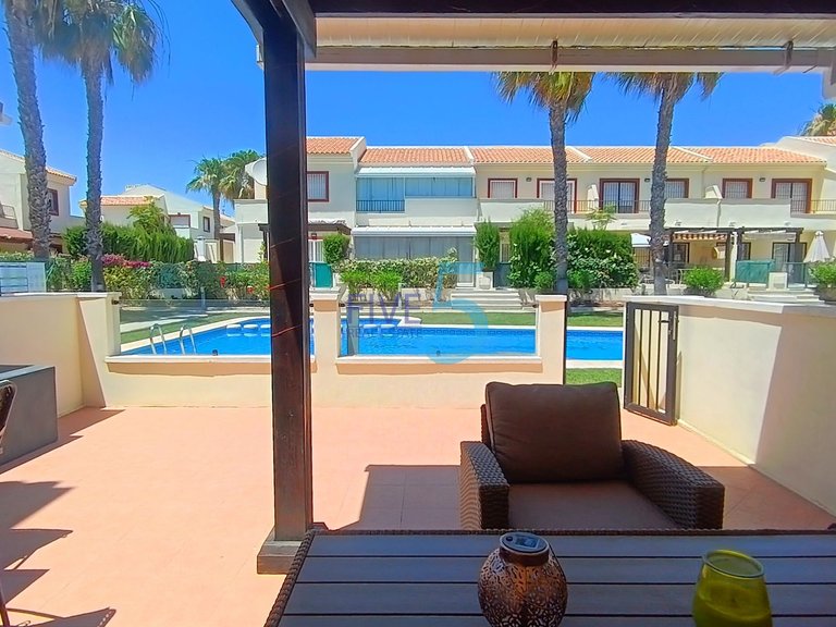Villa for Sale in Alicante, Valencia 38
