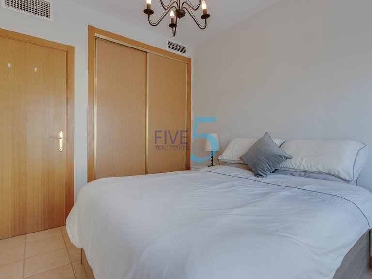 Villa for Sale in Alicante, Valencia 18