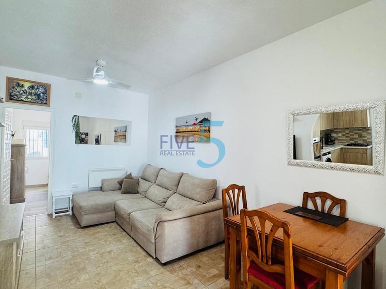 Villa for Sale in Alicante, Valencia 4
