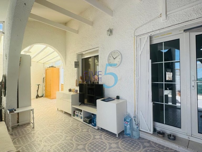 Villa for Sale in Alicante, Valencia 15