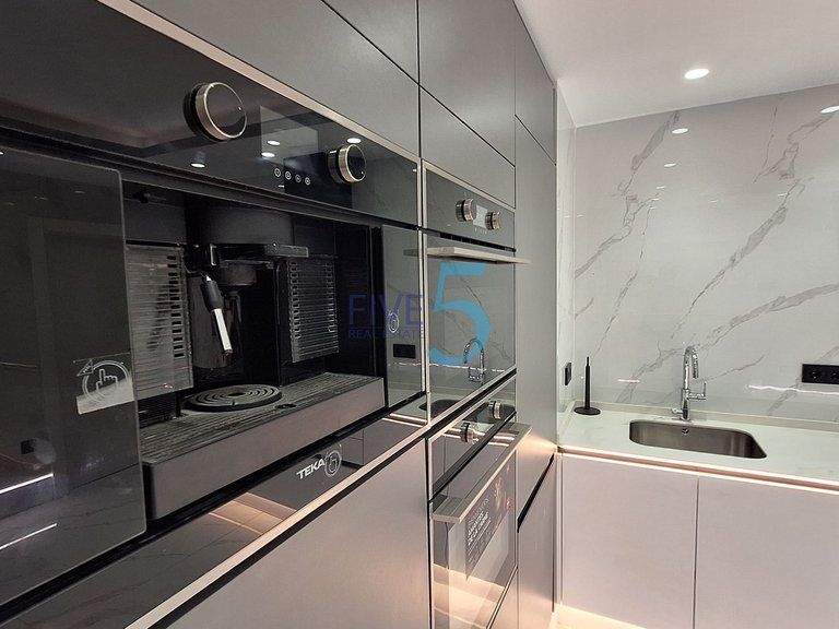 Apartment for Sale in Alicante, Valencia 11
