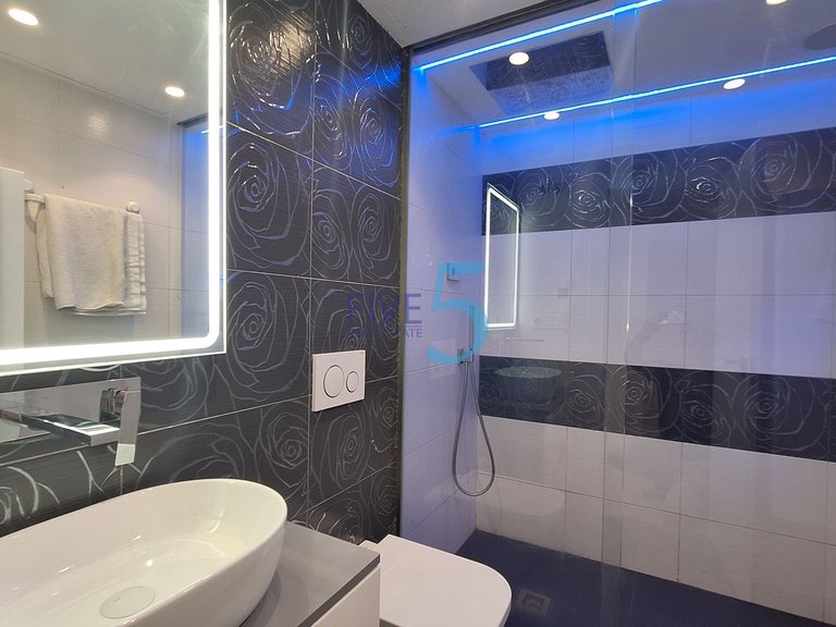 Apartment for Sale in Alicante, Valencia 27