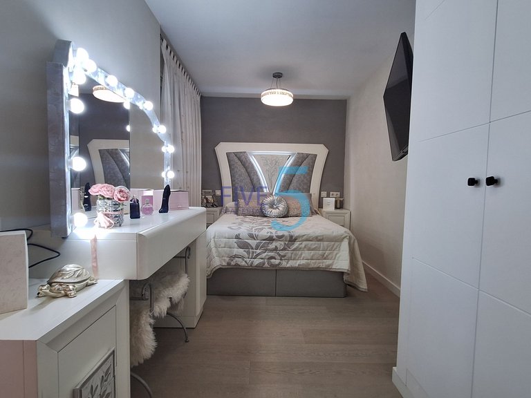 Apartment for Sale in Alicante, Valencia 17