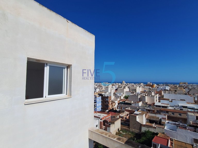 Apartment for Sale in Alicante, Valencia 41