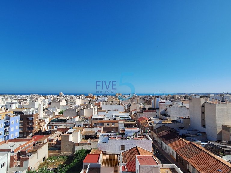 Apartment for Sale in Alicante, Valencia 38