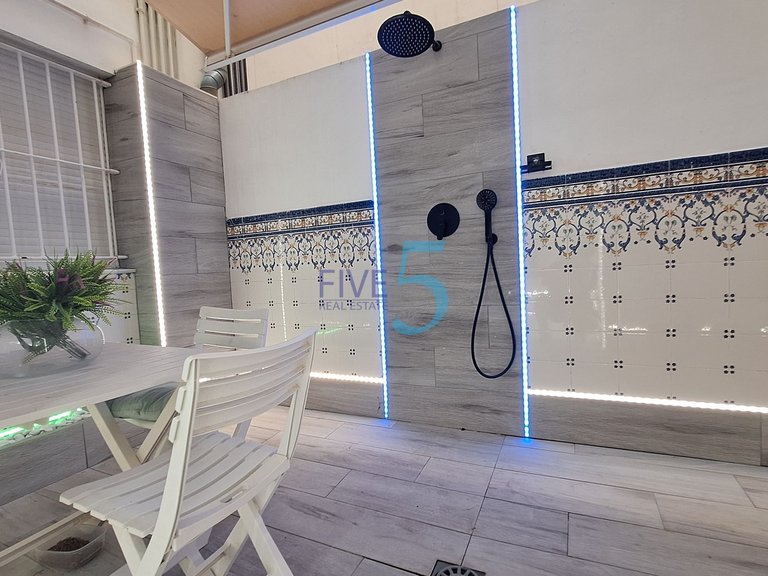 Apartment for Sale in Alicante, Valencia 12