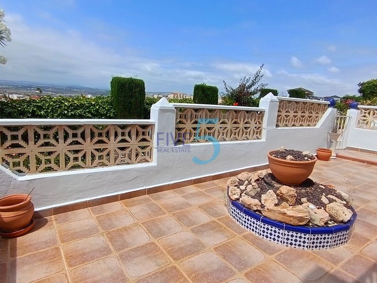 Apartment for Sale in Alicante, Valencia 25
