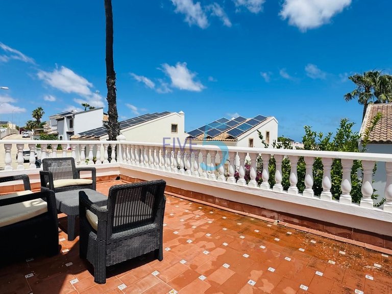 Villa for Sale in Alicante, Valencia 20