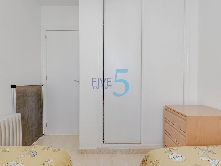 Apartment for Sale in Alicante, Valencia 13