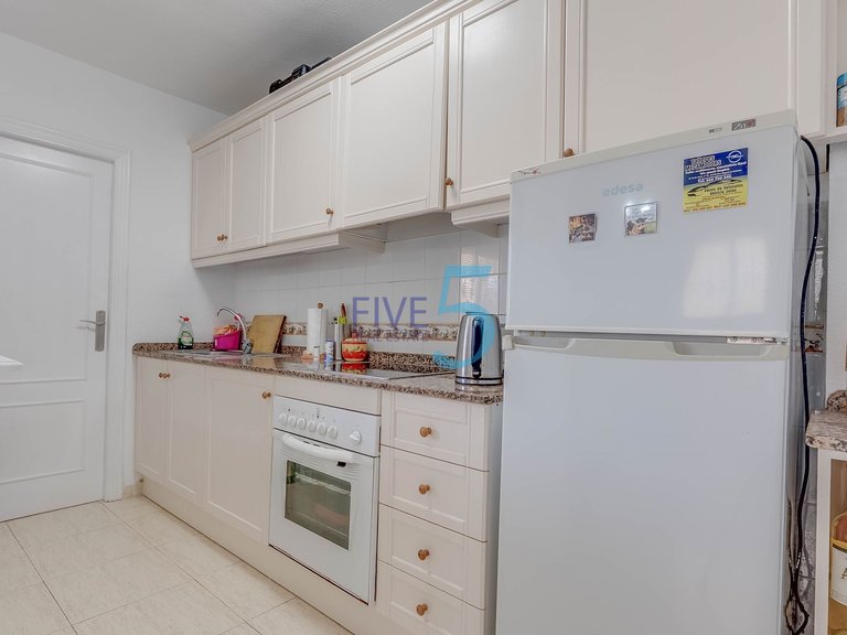 Apartment for Sale in Alicante, Valencia 6