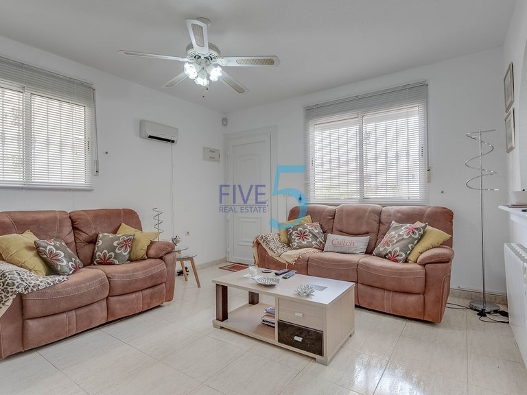 Apartment for Sale in Alicante, Valencia 5