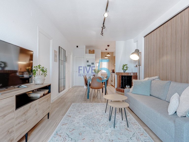 Apartment for Sale in Alicante, Valencia 2