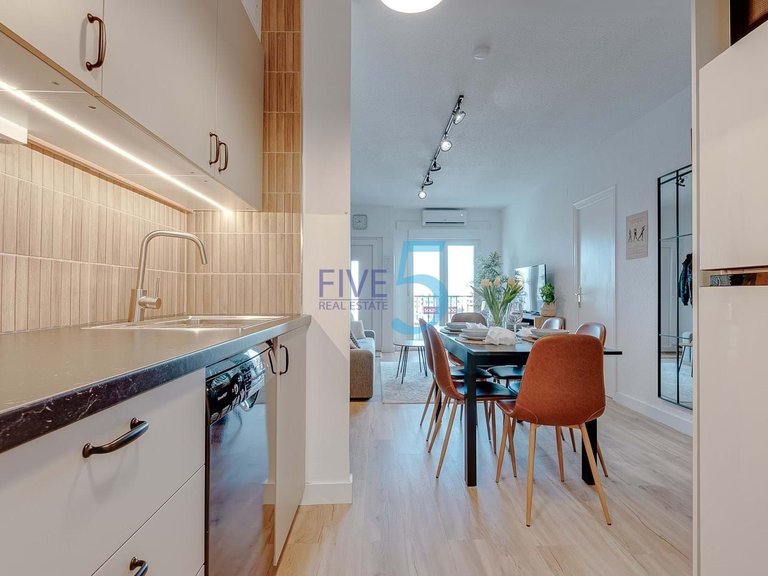 Apartment for Sale in Alicante, Valencia 9