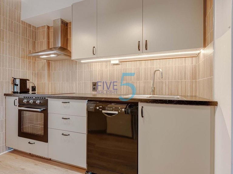 Apartment for Sale in Alicante, Valencia 8