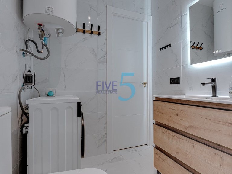 Apartment for Sale in Alicante, Valencia 14