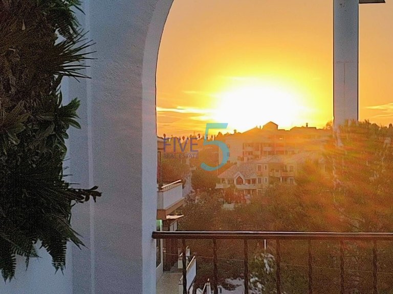 Apartment for Sale in Alicante, Valencia 4