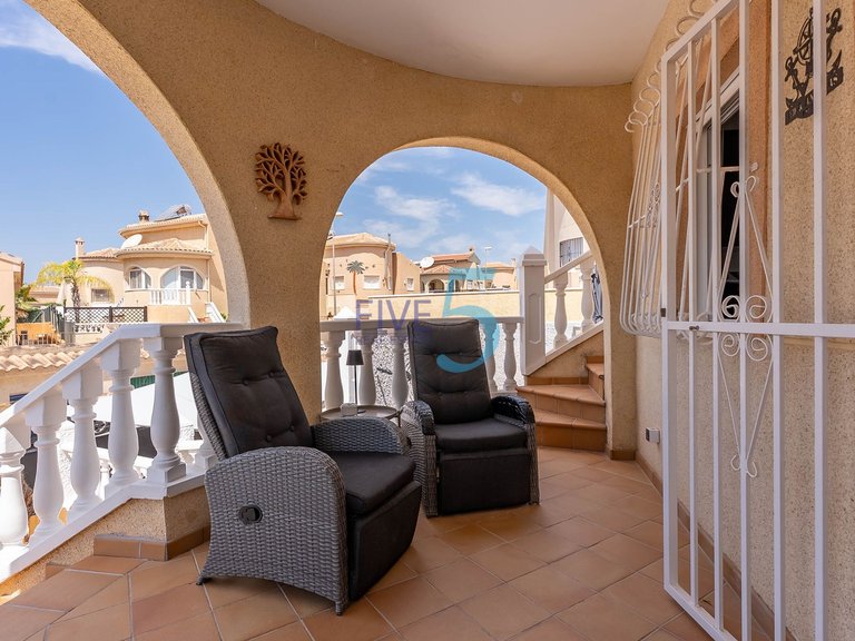 Villa for Sale in Alicante, Valencia 22