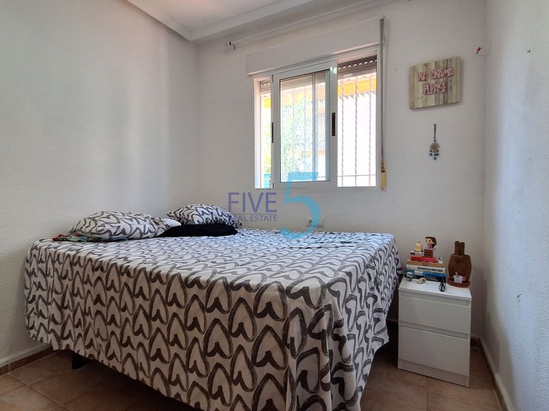 Apartment for Sale in Alicante, Valencia 17