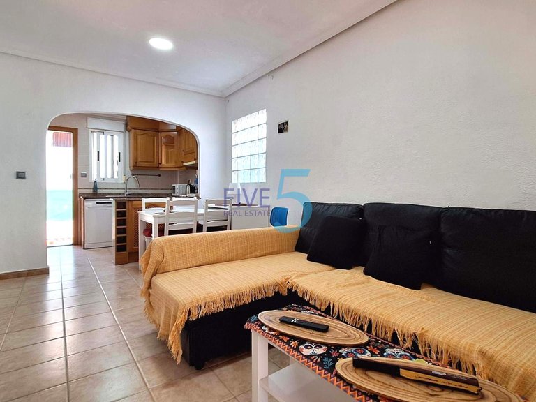Apartment for Sale in Alicante, Valencia 4