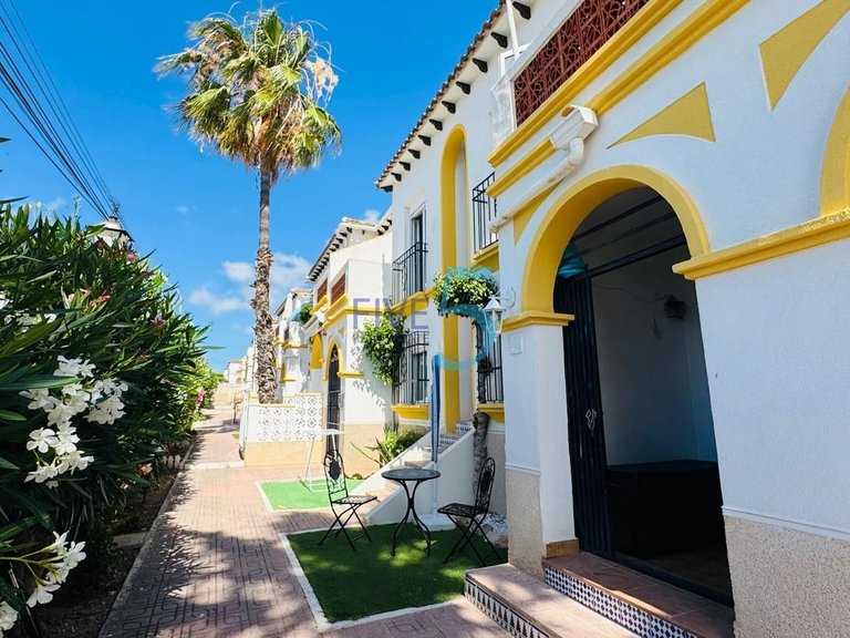 Apartment for Sale in Alicante, Valencia 11