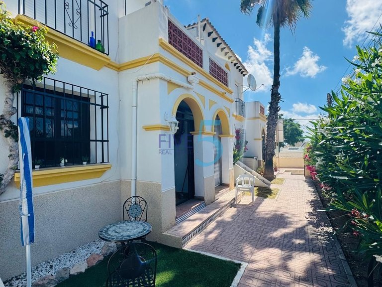 Apartment for Sale in Alicante, Valencia 2