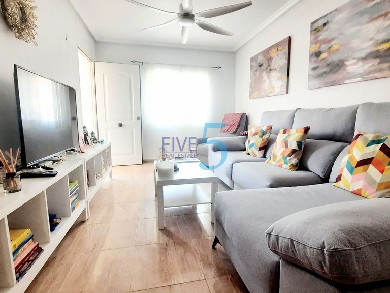 Villa for Sale in Alicante, Valencia 9