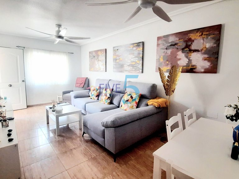 Villa for Sale in Alicante, Valencia 10