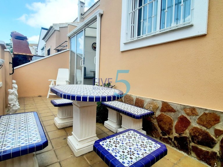Villa for Sale in Alicante, Valencia 24