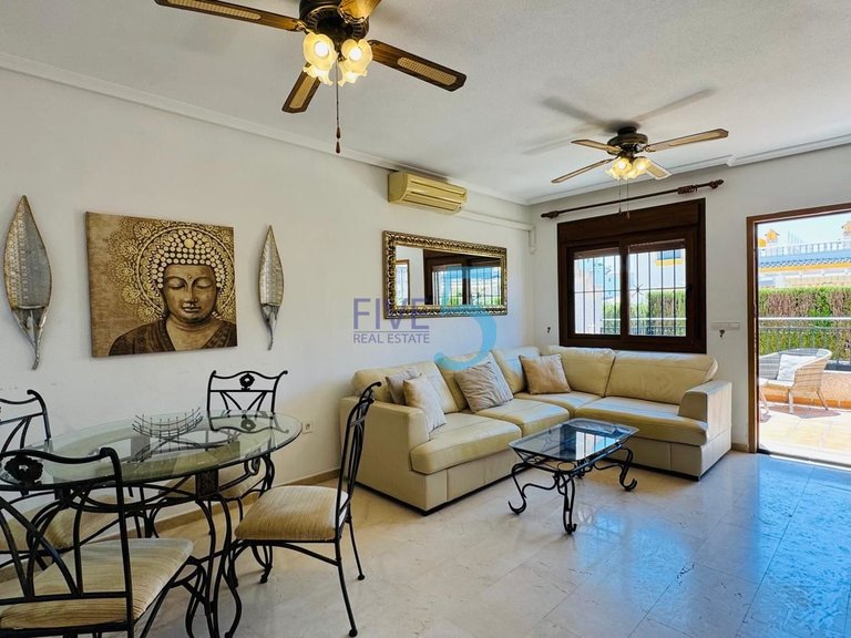 Villa for Sale in Alicante, Valencia 7